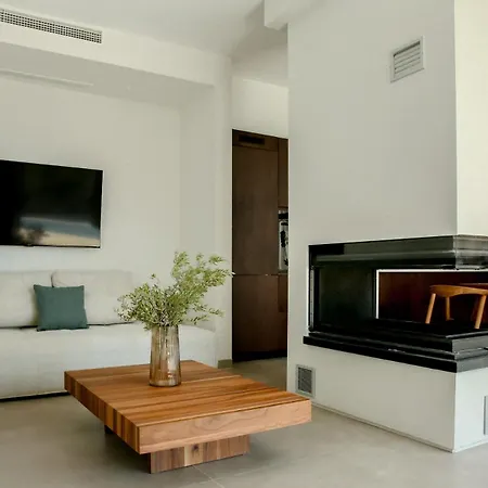 Scirocco Luxury Villas&suites *