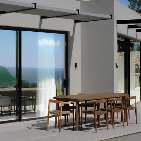 Sirocco Luxury & Villa Vasiliki (Lefkada)