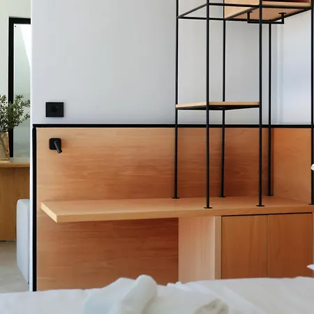 Scirocco Luxury & Vasiliki